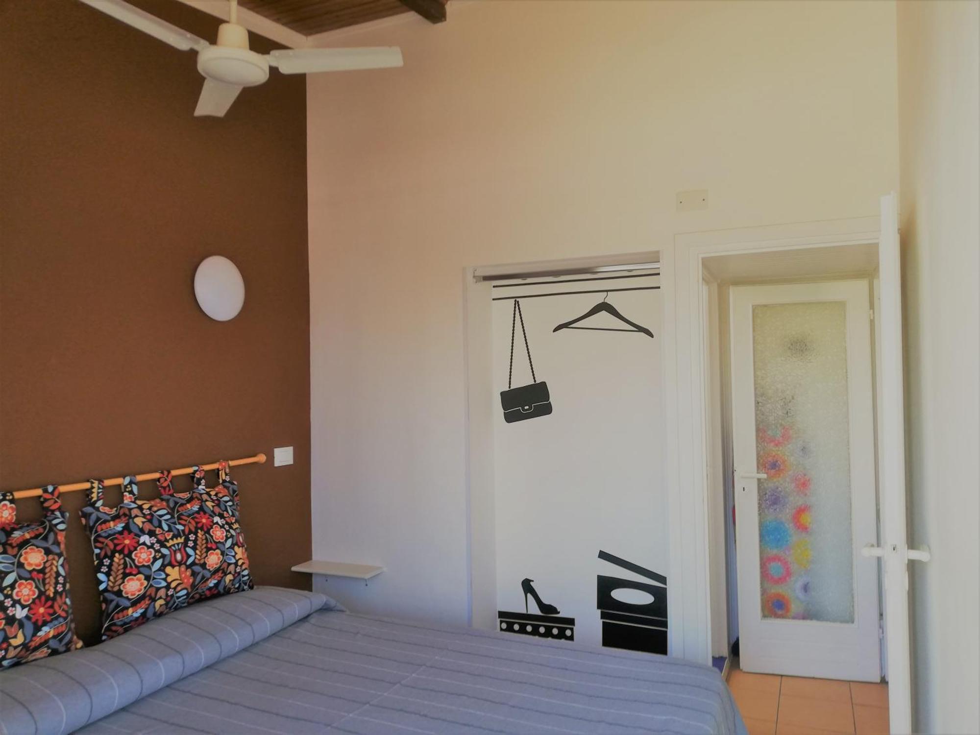 Casa Vacanze Bungalow I Girasoli Вентимилья Номер фото