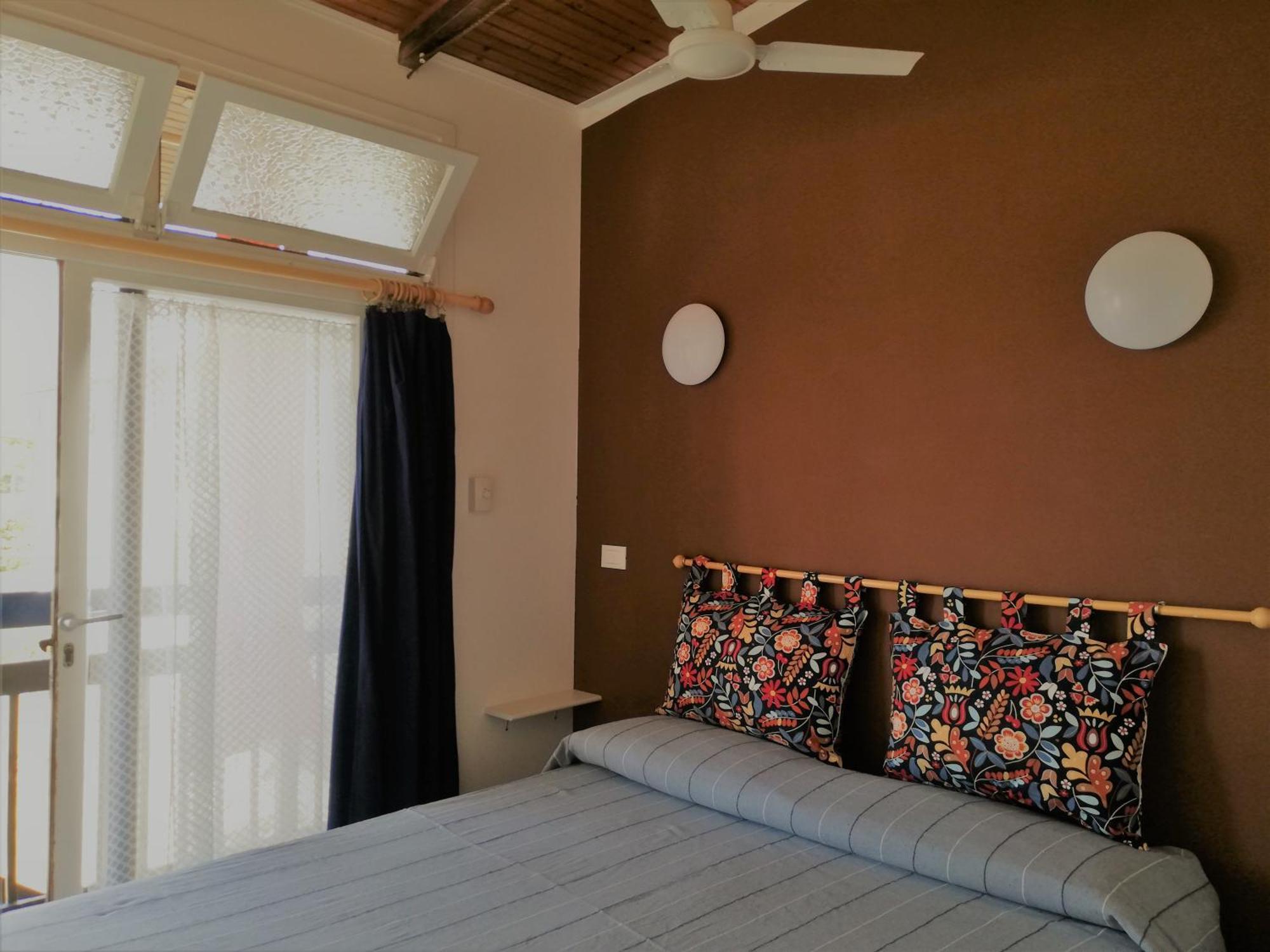 Casa Vacanze Bungalow I Girasoli Вентимилья Номер фото